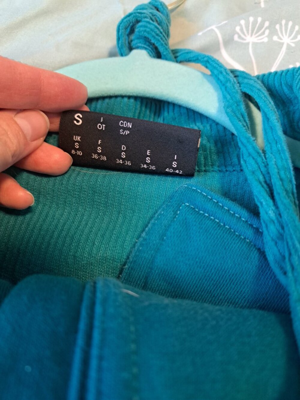 Cardi B Reebok Teal Track - Picture 6 of 7